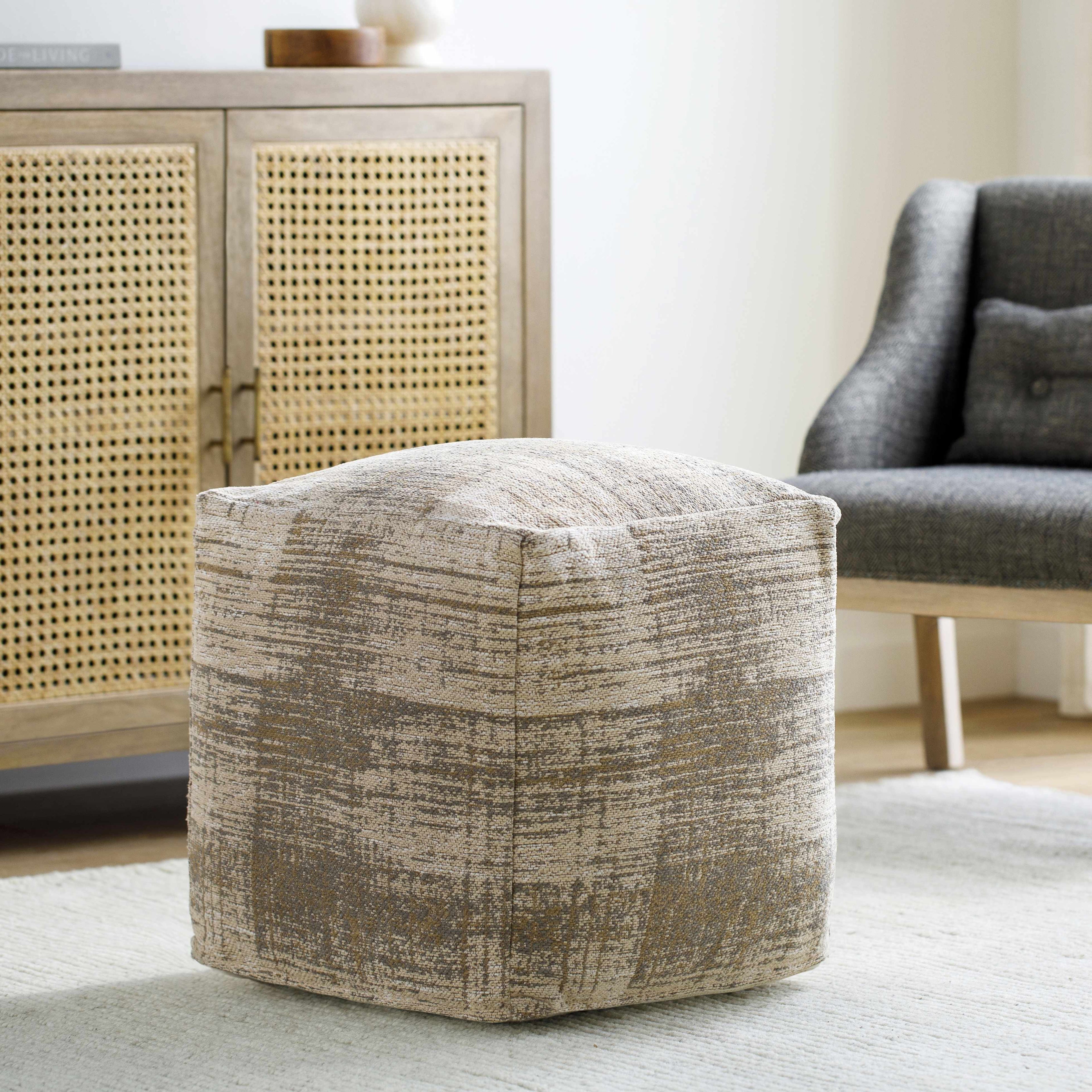 Albrighton Pouf-0
